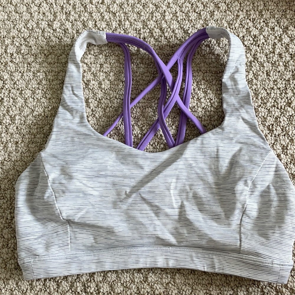 lululemon free to be serene sz 6